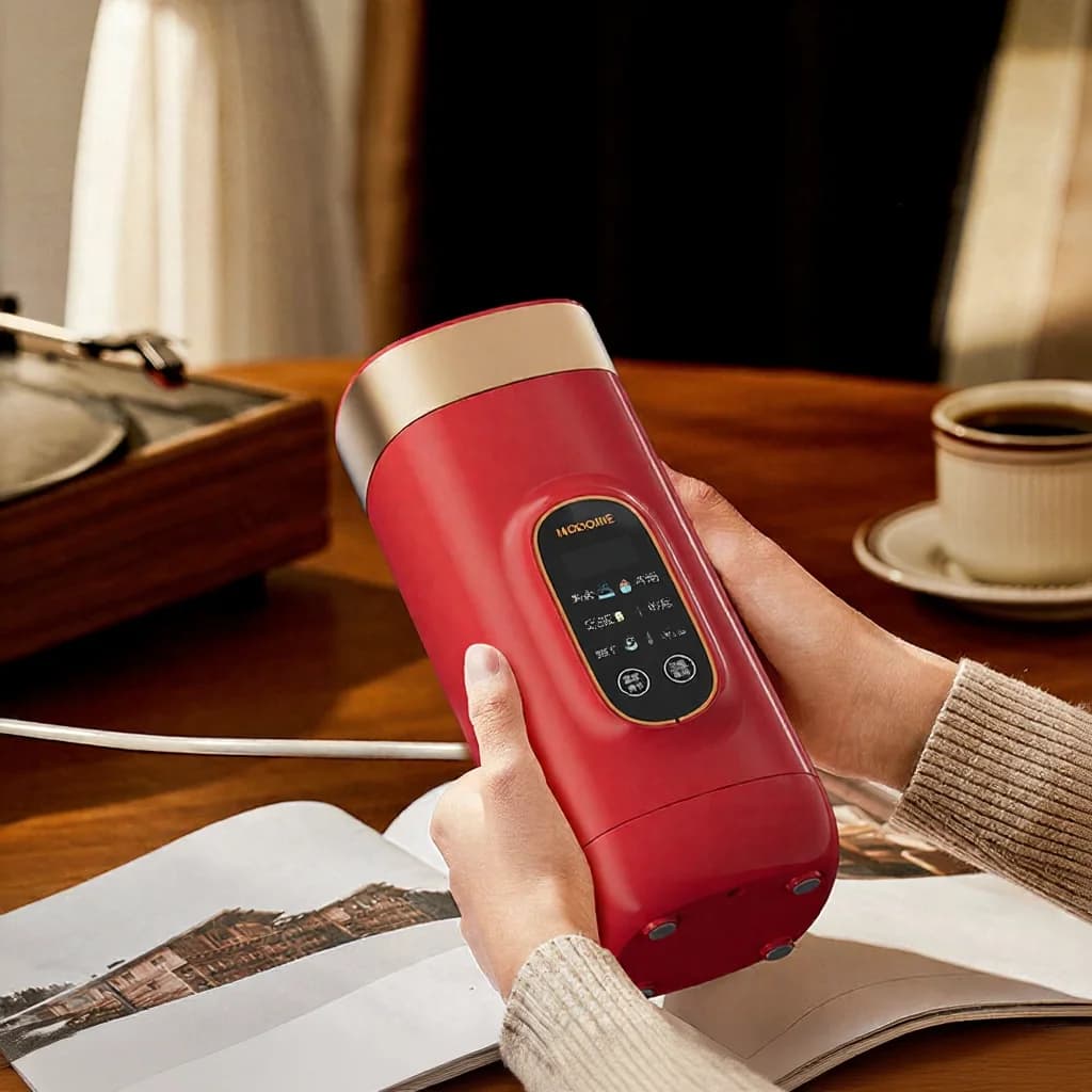 Bærbar elektrisk vannkopp 650ml 304 innside 220V