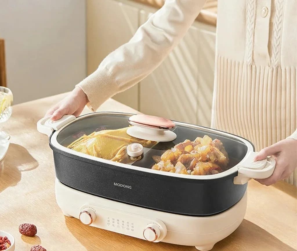 Delt elektrisk hotpot 7L med uavhengig temperaturkontroll i to soner