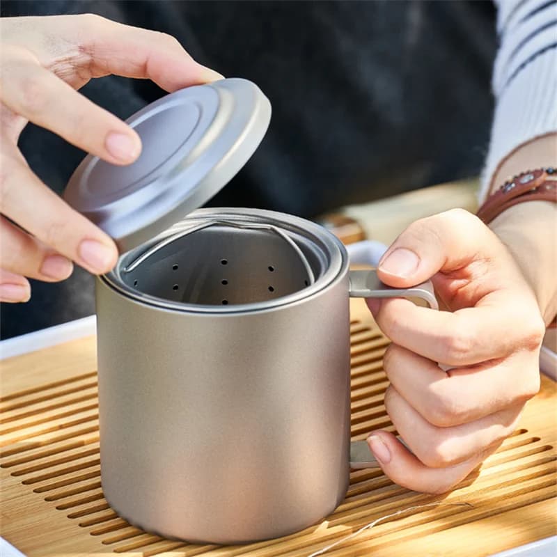 450 ml ren titankrus med tefilter
